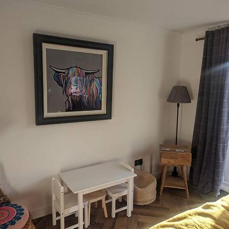 קינגסטון אפון הול Cottage/Boutique Style - Free Parking & Wi-Fi מראה חיצוני תמונה
