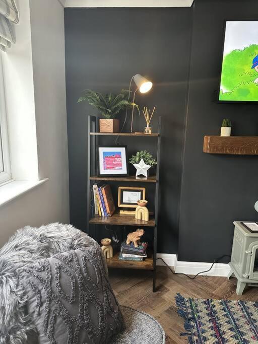 קינגסטון אפון הול Cottage/Boutique Style - Free Parking & Wi-Fi מראה חיצוני תמונה